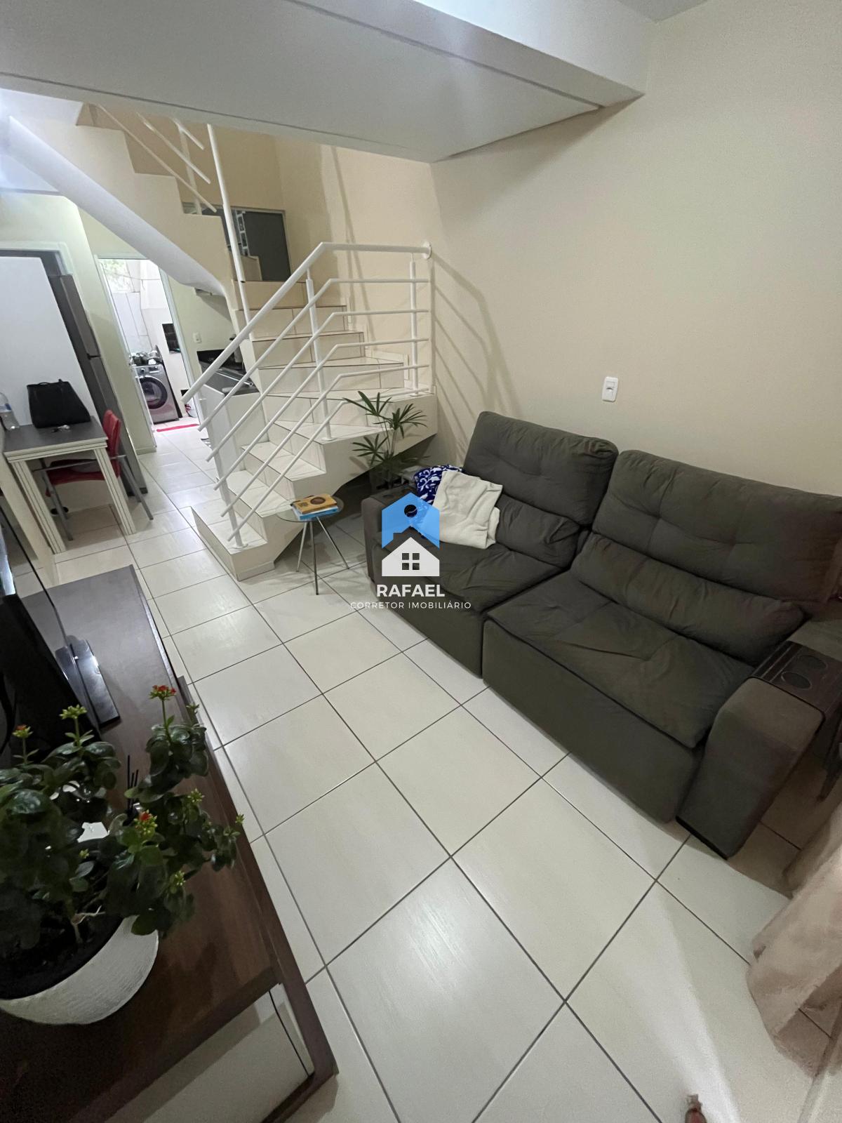 Sobrado com 2 quartos, 70m², à venda em Caxias do Sul, Vinhedos